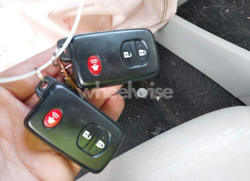 Photo 11 of 2015 Toyota Prius TWO (VIN JTDKN3DU9F1960588)