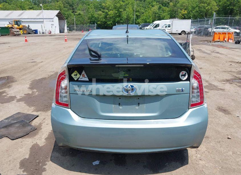 Photo 16 of 2015 Toyota Prius TWO (VIN JTDKN3DU9F1960588)