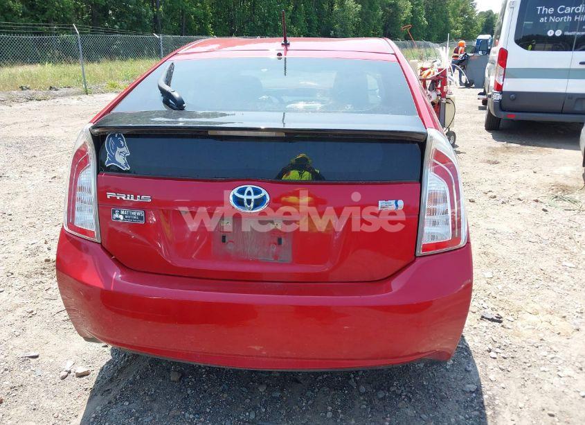 Photo 14 of 2015 Toyota Prius TWO (VIN JTDKN3DU9F2000536)