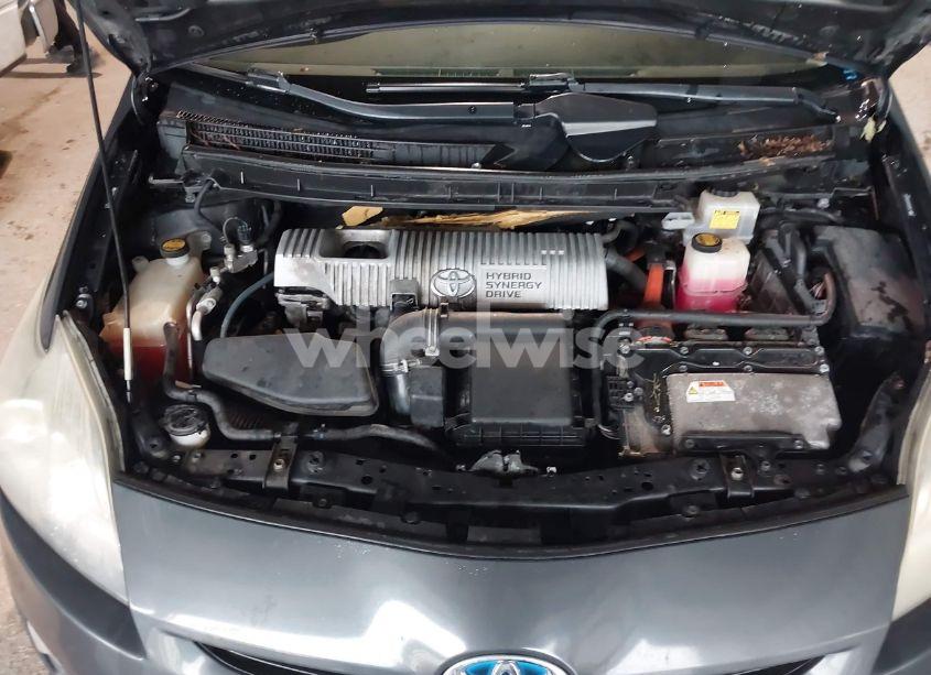 Photo 10 of 2010 Toyota Prius III (VIN JTDKN3DUXA0065514)