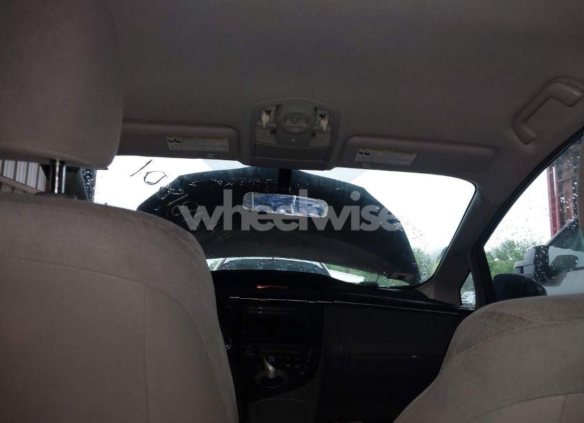 Photo 15 of 2010 Toyota Prius III (VIN JTDKN3DUXA0065514)