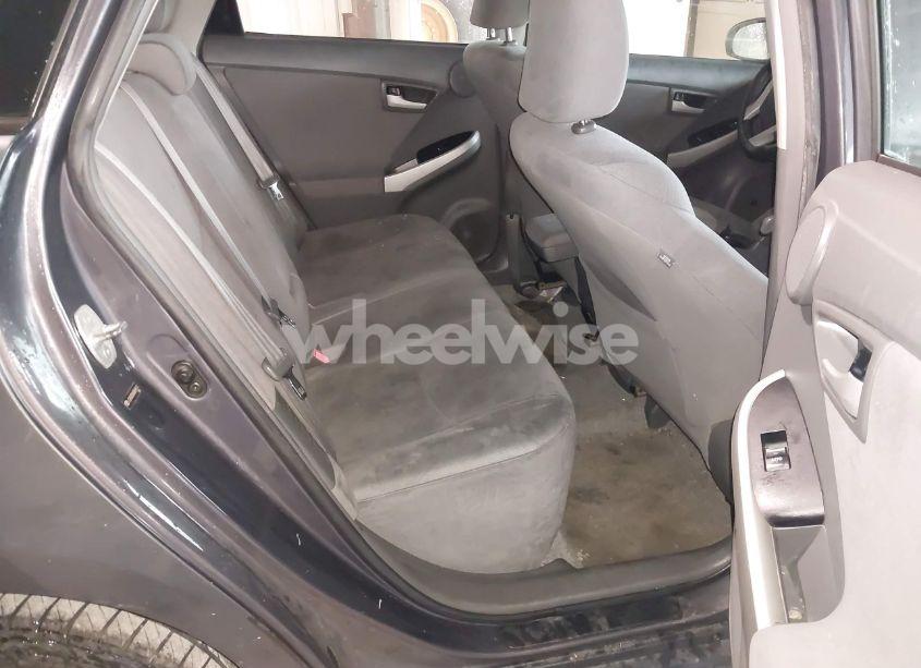 Photo 8 of 2010 Toyota Prius III (VIN JTDKN3DUXA0065514)