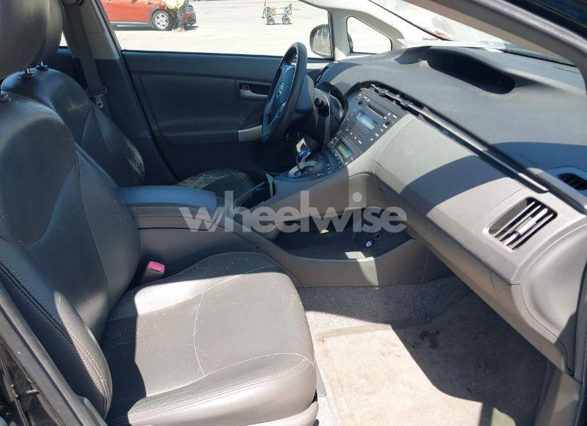 Photo 5 of 2010 Toyota Prius II (VIN JTDKN3DUXA0085391)