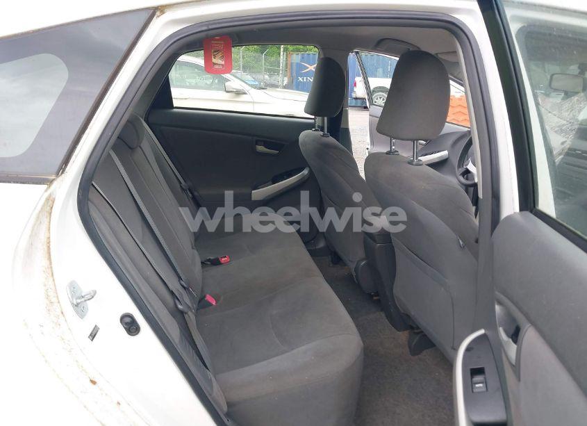 Photo 8 of 2010 Toyota Prius II (VIN JTDKN3DUXA0240246)