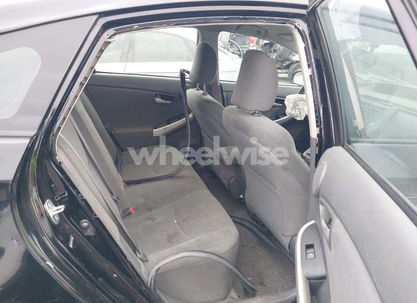 Photo 8 of 2010 Toyota Prius III (VIN JTDKN3DUXA5202387)