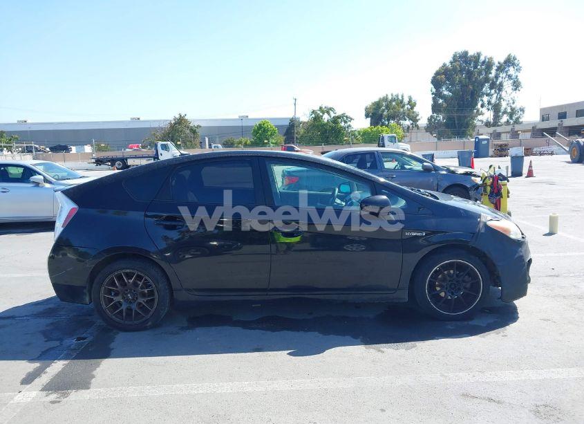 Photo 13 of 2011 Toyota Prius TWO (VIN JTDKN3DUXB0252169)