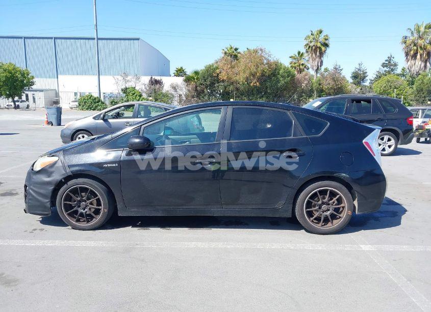 Photo 14 of 2011 Toyota Prius TWO (VIN JTDKN3DUXB0252169)