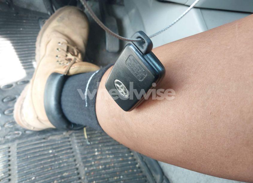 Photo 11 of 2011 Toyota Prius TWO (VIN JTDKN3DUXB0264693)