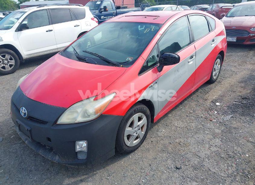 Photo 2 of 2011 Toyota Prius TWO (VIN JTDKN3DUXB0264693)