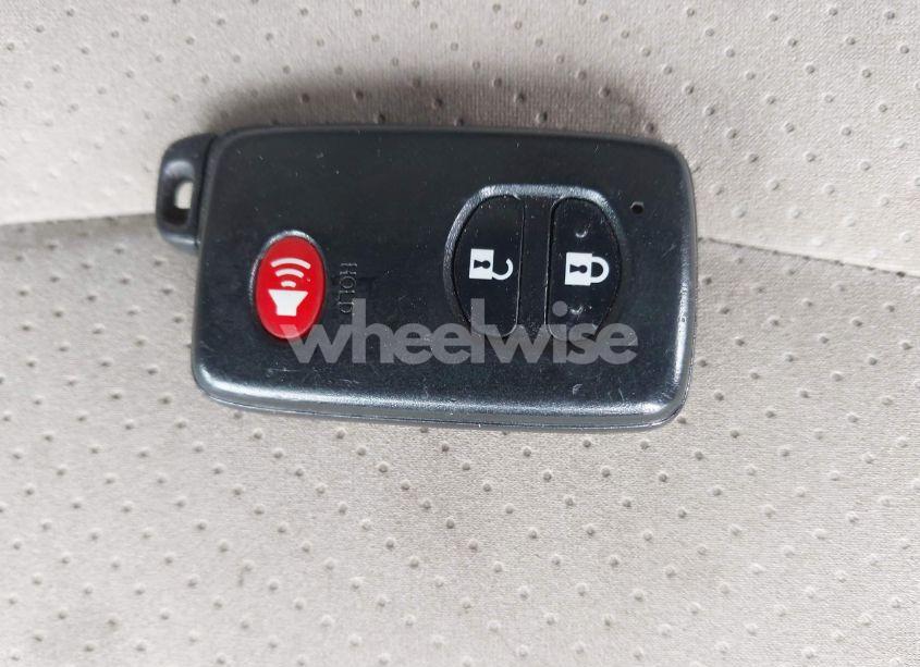 Photo 11 of 2011 Toyota Prius TWO (VIN JTDKN3DUXB0319207)