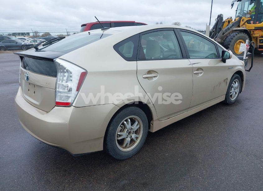 Photo 4 of 2011 Toyota Prius TWO (VIN JTDKN3DUXB0319207)