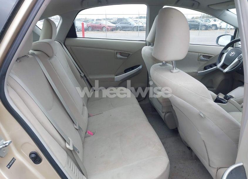 Photo 8 of 2011 Toyota Prius TWO (VIN JTDKN3DUXB0319207)