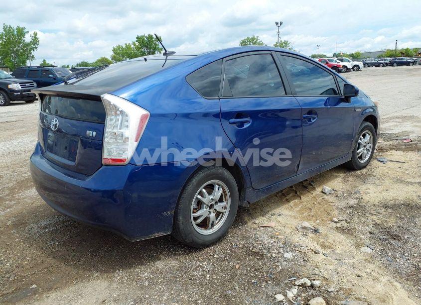 Photo 4 of 2011 Toyota Prius TWO (VIN JTDKN3DUXB1449725)