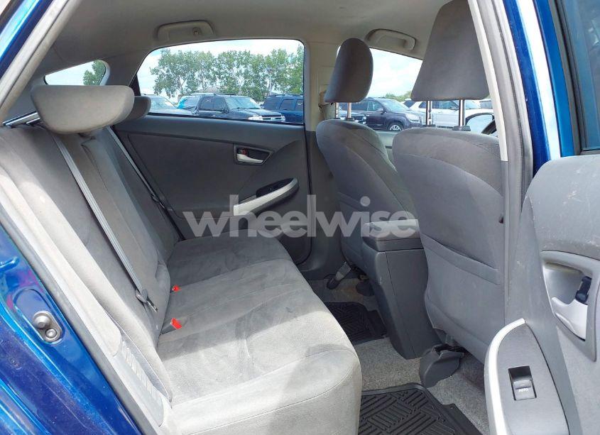 Photo 8 of 2011 Toyota Prius TWO (VIN JTDKN3DUXB1449725)