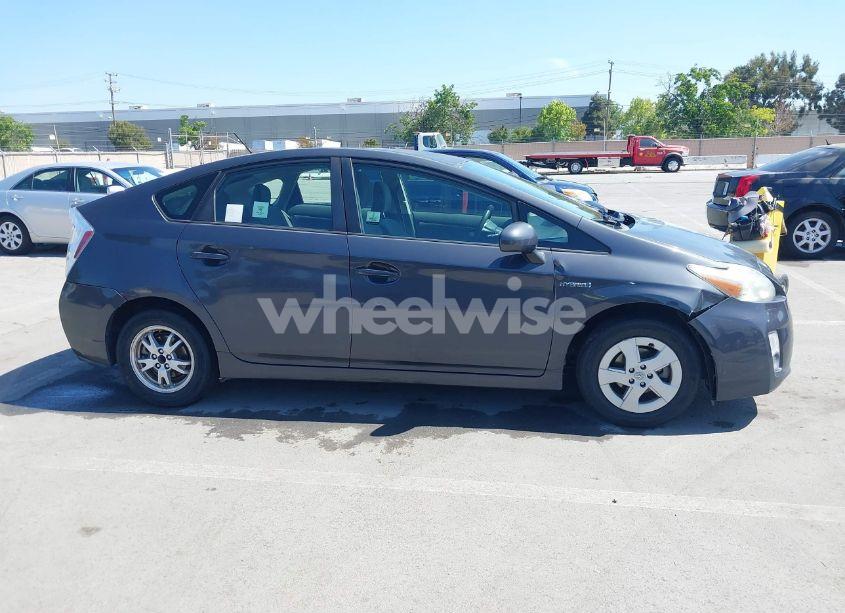 Photo 13 of 2011 Toyota Prius TWO (VIN JTDKN3DUXB5298944)