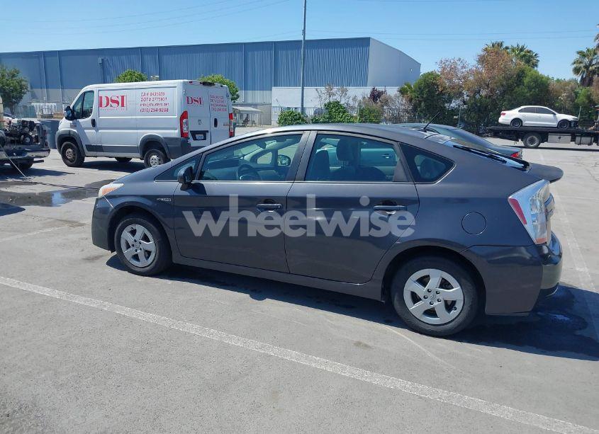Photo 14 of 2011 Toyota Prius TWO (VIN JTDKN3DUXB5298944)