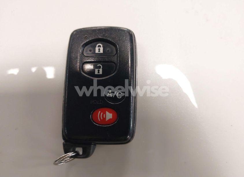 Photo 11 of 2011 Toyota Prius FOUR (VIN JTDKN3DUXB5318982)