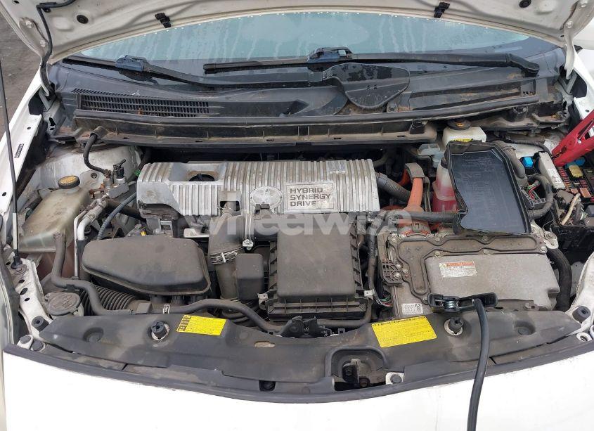 Photo 10 of 2011 Toyota Prius THREE (VIN JTDKN3DUXB5322854)