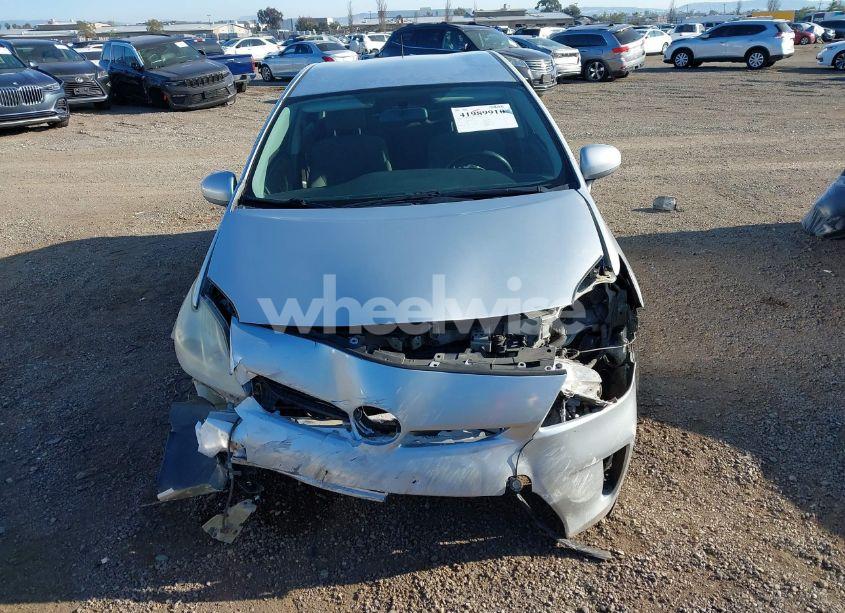 Photo 13 of 2011 Toyota Prius THREE (VIN JTDKN3DUXB5327309)