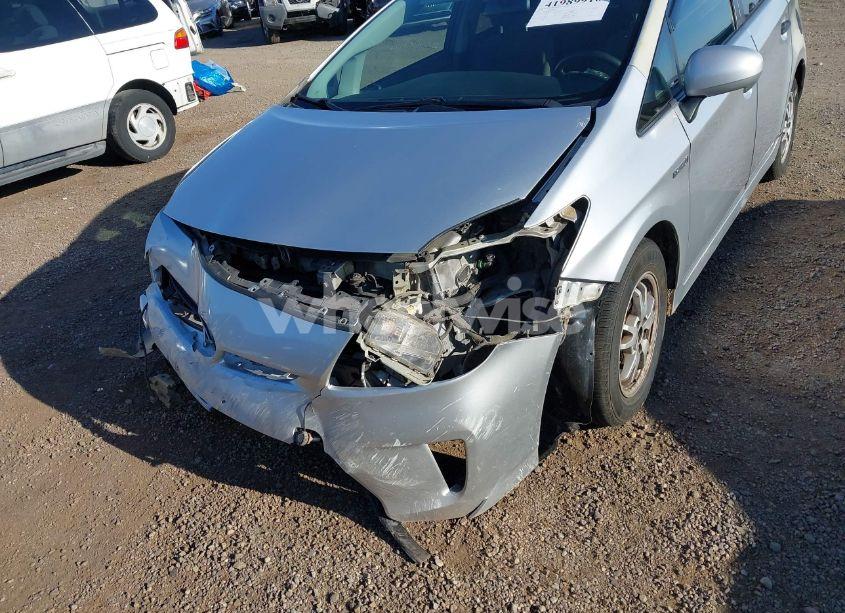 Photo 6 of 2011 Toyota Prius THREE (VIN JTDKN3DUXB5327309)