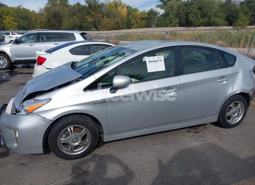 Photo 15 of 2012 Toyota Prius TWO (VIN JTDKN3DUXC5460749)