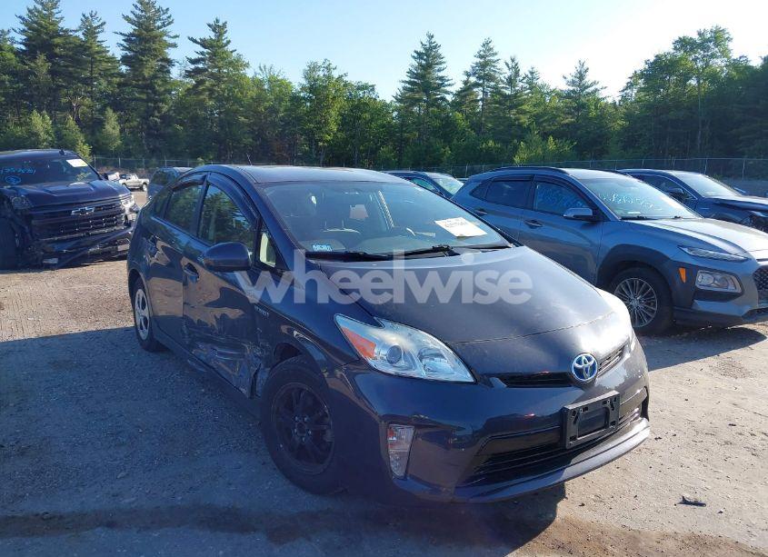 2012 Toyota Prius TWO (VIN JTDKN3DUXC5477423) main photo