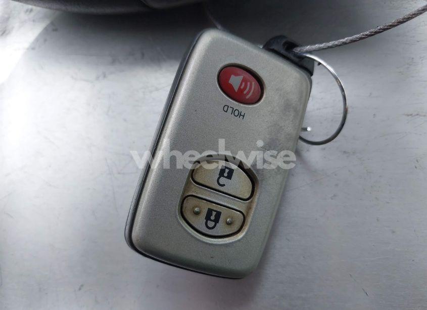 Photo 11 of 2013 Toyota Prius FIVE/FOUR/THREE/THREE SE/TWO (VIN JTDKN3DUXD0345518)