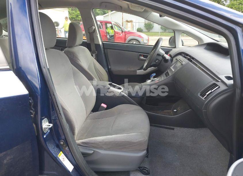 Photo 5 of 2013 Toyota Prius FIVE/FOUR/THREE/THREE SE/TWO (VIN JTDKN3DUXD0345518)