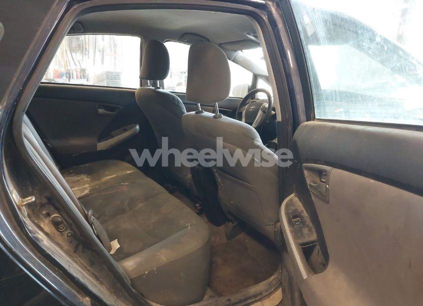 Photo 8 of 2013 Toyota Prius TWO (VIN JTDKN3DUXD0349018)