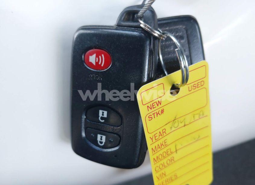 Photo 11 of 2013 Toyota Prius FOUR (VIN JTDKN3DUXD0350069)