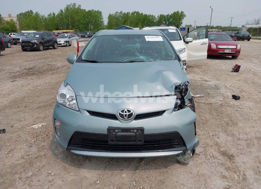 Photo 12 of 2013 Toyota Prius FOUR (VIN JTDKN3DUXD1672205)