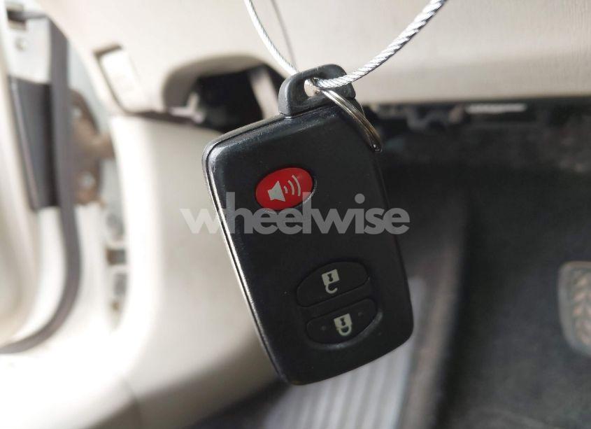 Photo 11 of 2013 Toyota Prius TWO (VIN JTDKN3DUXD5584540)