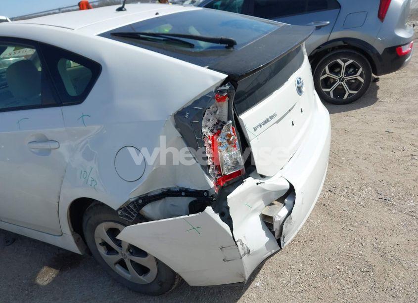 Photo 19 of 2013 Toyota Prius TWO (VIN JTDKN3DUXD5584540)