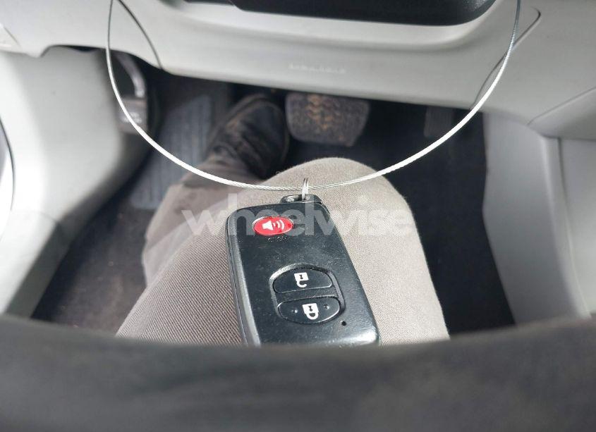 Photo 11 of 2013 Toyota Prius THREE (VIN JTDKN3DUXD5626785)