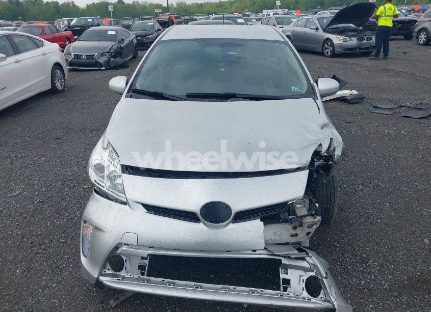 Photo 12 of 2013 Toyota Prius THREE (VIN JTDKN3DUXD5626785)