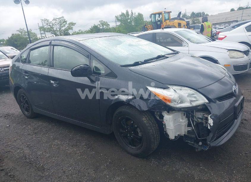 2013 Toyota Prius FOUR (VIN JTDKN3DUXD5635373) main photo