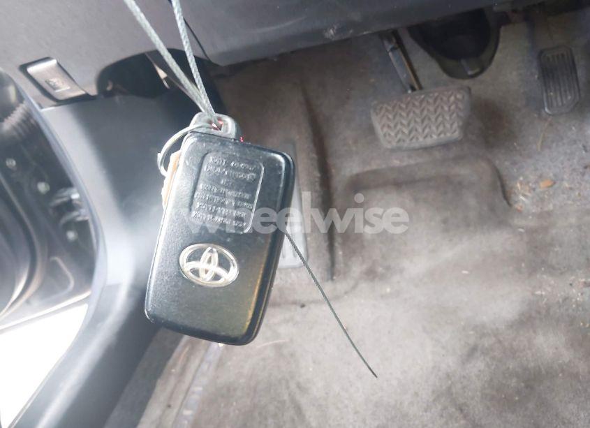 Photo 11 of 2014 Toyota Prius (VIN JTDKN3DUXE1816059)