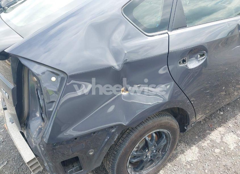 Photo 17 of 2014 Toyota Prius (VIN JTDKN3DUXE1816059)