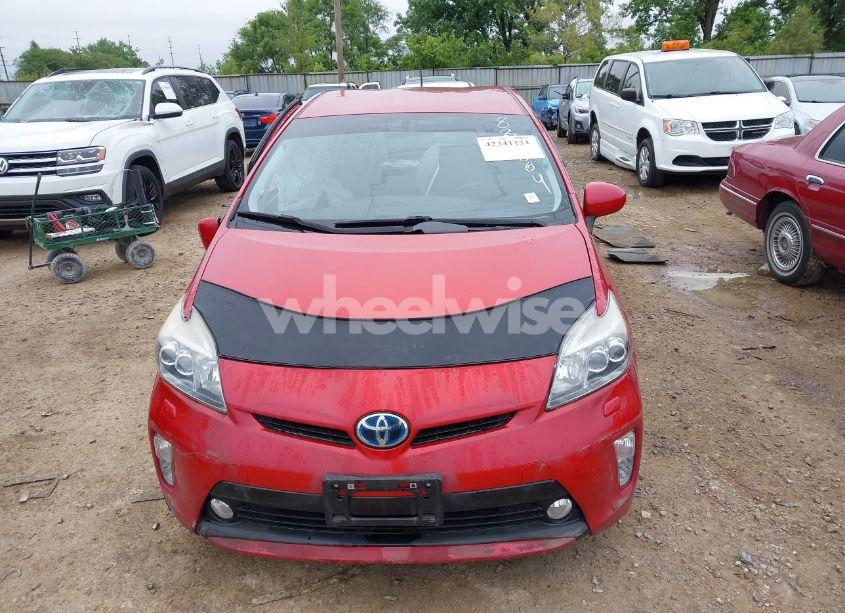 Photo 12 of 2015 Toyota Prius FIVE/FOUR/PERSONA SERIES SPECIAL EDITION/THREE/TWO (VIN JTDKN3DUXF1887604)