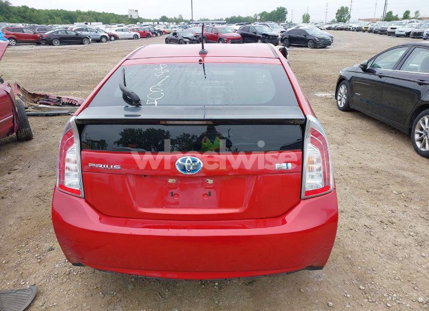 Photo 16 of 2015 Toyota Prius FIVE/FOUR/PERSONA SERIES SPECIAL EDITION/THREE/TWO (VIN JTDKN3DUXF1887604)