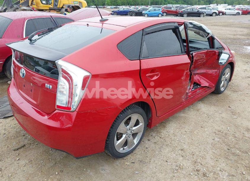 Photo 4 of 2015 Toyota Prius FIVE/FOUR/PERSONA SERIES SPECIAL EDITION/THREE/TWO (VIN JTDKN3DUXF1887604)