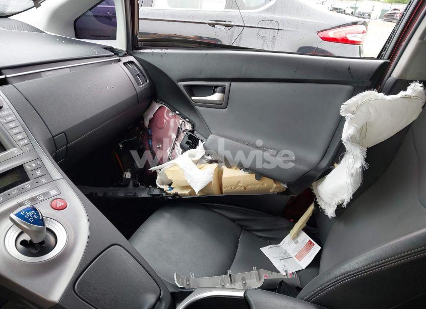 Photo 5 of 2015 Toyota Prius FIVE/FOUR/PERSONA SERIES SPECIAL EDITION/THREE/TWO (VIN JTDKN3DUXF1887604)