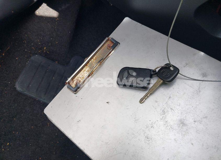 Photo 11 of 2009 Toyota Yaris (VIN JTDKT903595260120)