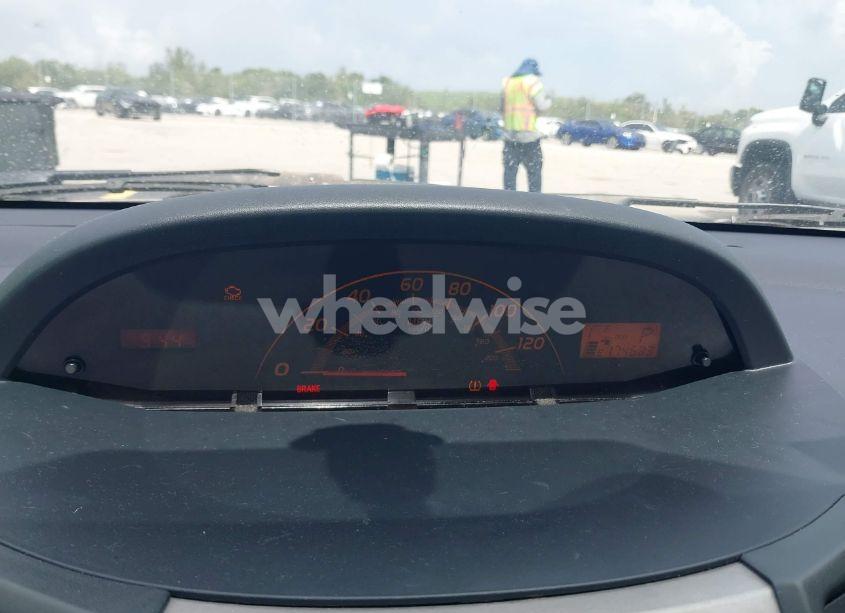 Photo 7 of 2009 Toyota Yaris (VIN JTDKT903595260120)