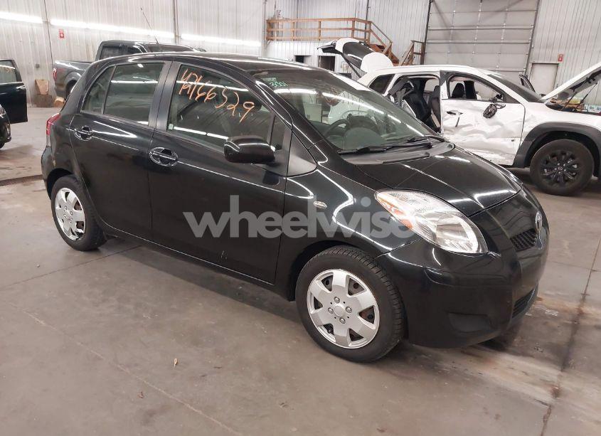 2009 Toyota Yaris (VIN JTDKT903795235400) main photo
