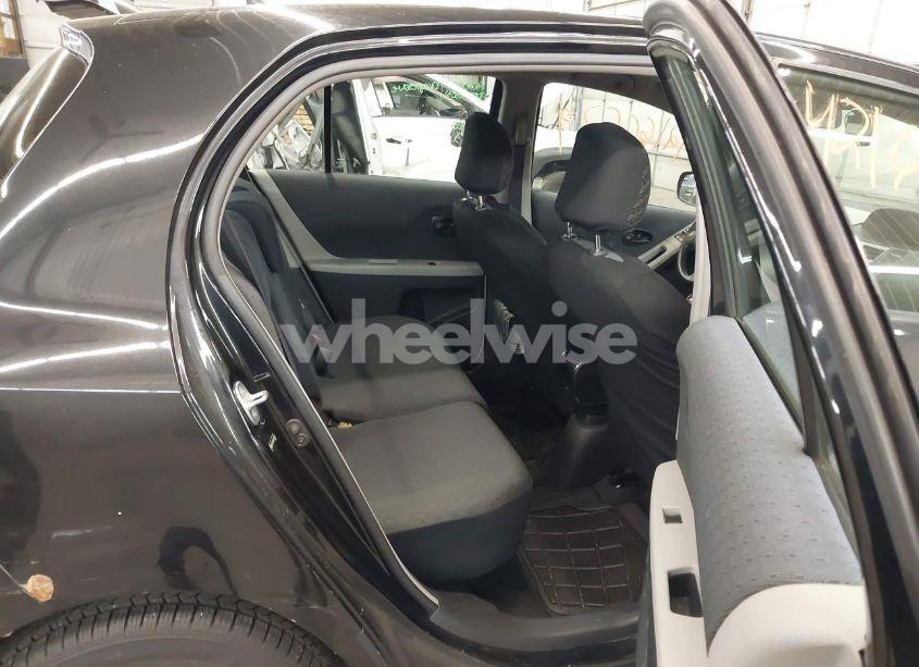 Photo 8 of 2009 Toyota Yaris (VIN JTDKT903795235400)