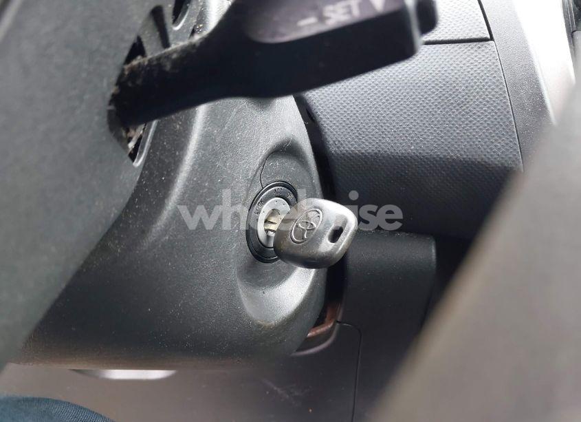 Photo 11 of 2009 Toyota Yaris (VIN JTDKT903895238693)