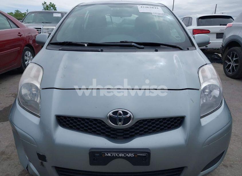 Photo 6 of 2009 Toyota Yaris (VIN JTDKT903895238693)
