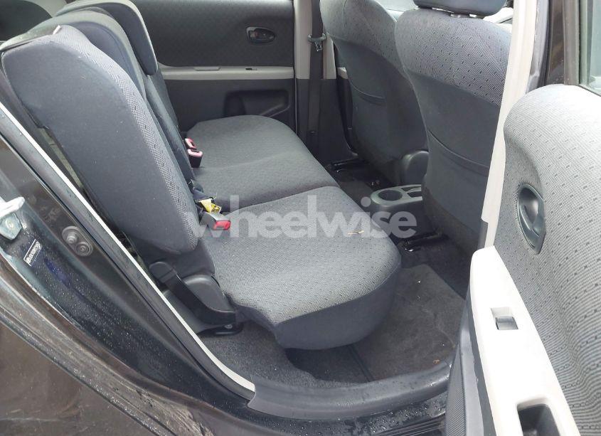 Photo 8 of 2009 Toyota Yaris (VIN JTDKT903X95254572)