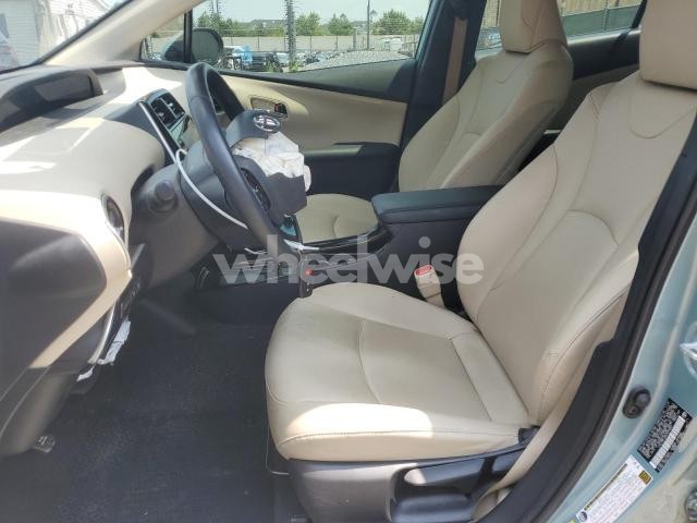 Photo 10 of 2022 TOYOTA PRIUS LE (VIN JTDL9MFU8N3033869)